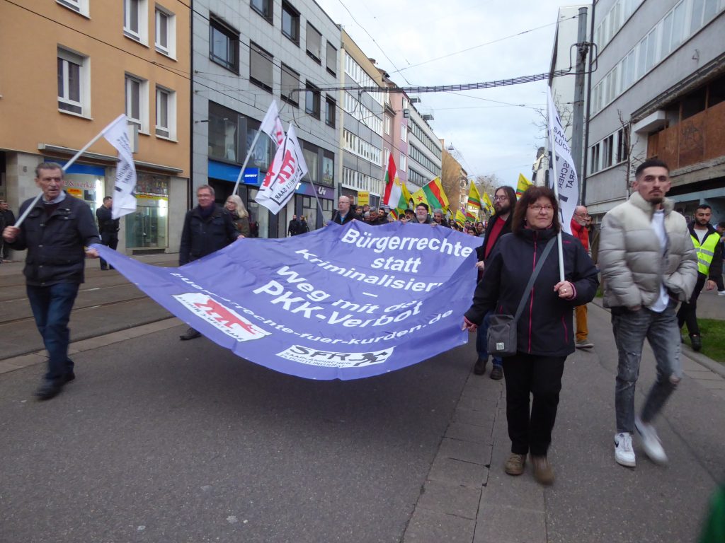 P1060892